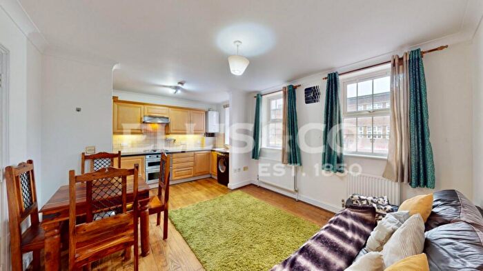2 Bedroom Apartment To Rent In Tower Bridge Mews, Harrow, HA1