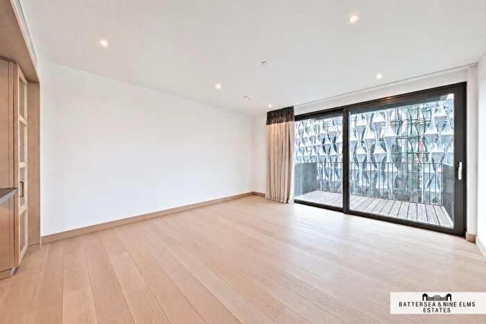 2 Bedroom Apartment To Rent In Legacy Building, Embassy Gardens, SW11