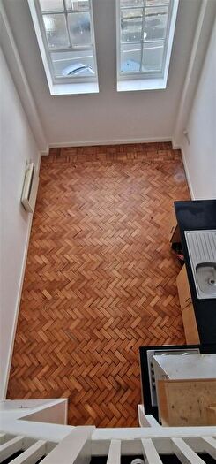 1 Bedroom Flat To Rent In Meyrick Street, Pembroke Dock, SA72