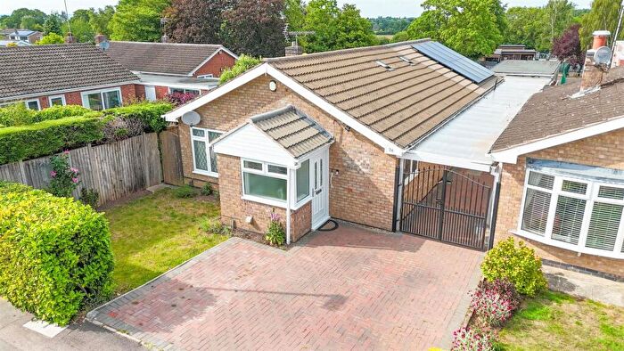 3 Bedroom Detached Bungalow For Sale In Frome Avenue, Oadby, LE2