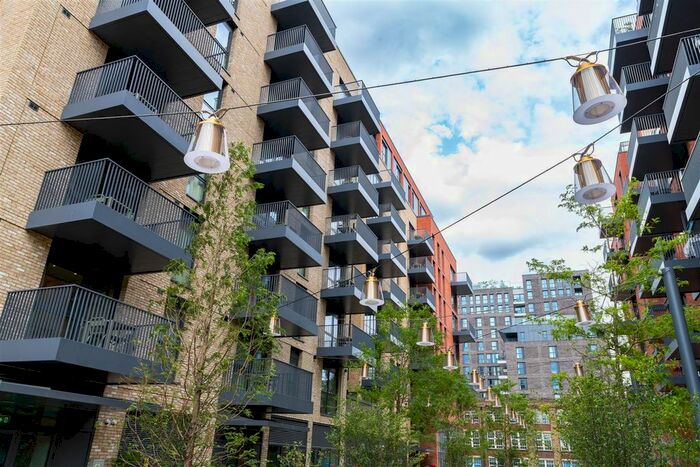 2 Bedroom Flat To Rent In Ashley Road, London, N17