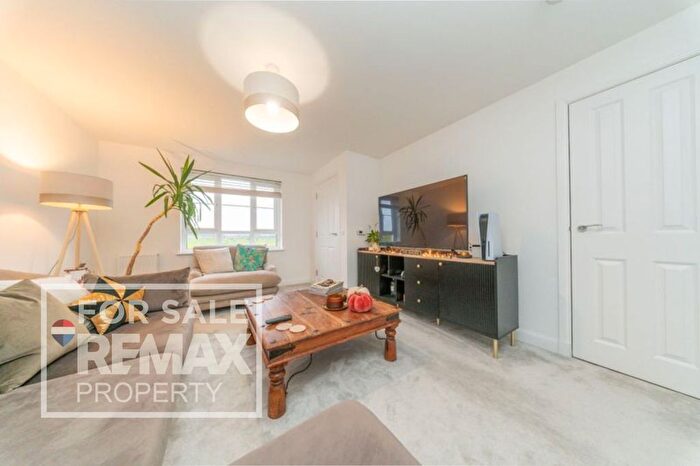 3 Bedroom Terraced House For Sale In Darnley Drive, Winchburgh, EH52