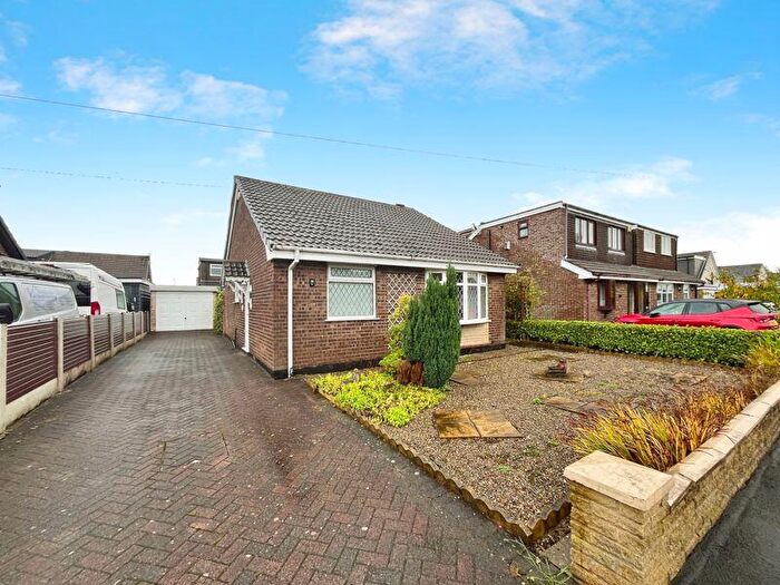 2 Bedroom Bungalow For Sale In Kempton Avenue, Little Lever, BL3