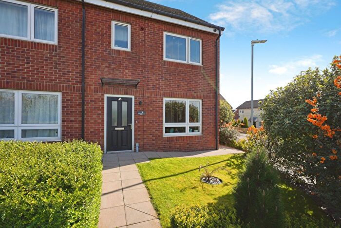 3 Bedroom Semi-detached House For Sale In Solstice Way, Halifax, HX2
