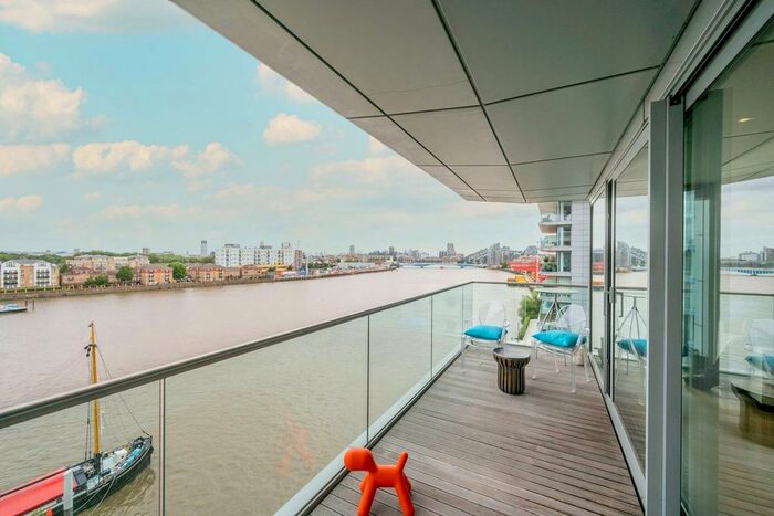 2 Bedroom Flat To Rent In Eastfields Avenue, Wandsworth, London, SW18