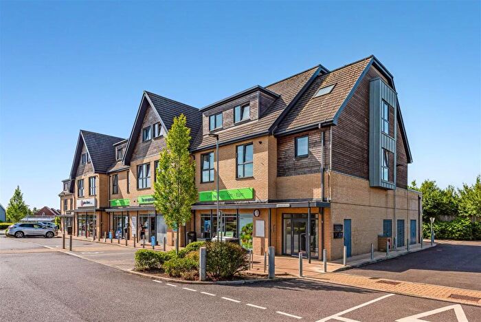 2 Bedroom Flat For Sale In East Anton Farm Road, Andover, SP11