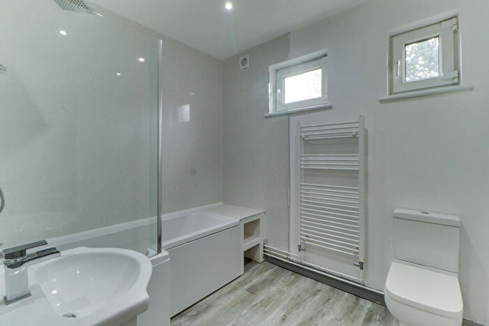 3 Bedroom Terraced House For Sale In Toronto Road, Portsmouth, PO2