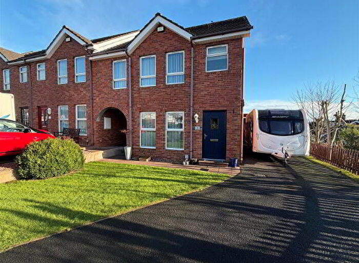 2 Bedroom TownHouse For Sale In Oaktree Court, Bangor, BT19