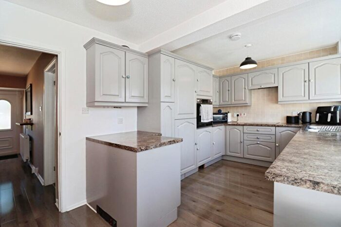 3 Bedroom Terraced House For Sale In Highworth Crescent, Bristol, Avon, BS37