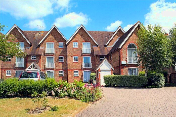 1 Bedroom Apartment To Rent In Pharos Quay, River Road, Littlehampton, West Sussex, BN17