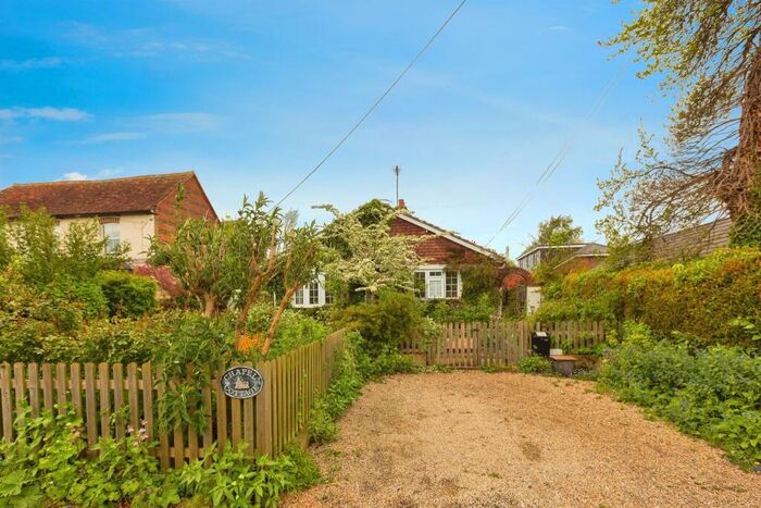 3 Bedroom Detached Bungalow For Sale In Chinnor Road, Towersey, Thame, OX9