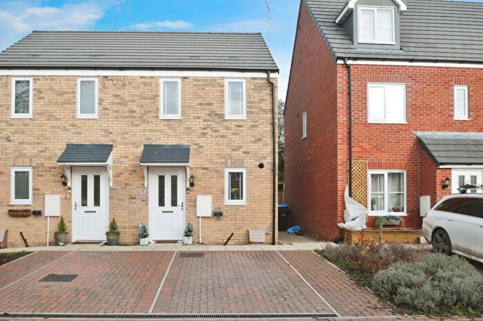 2 Bedroom Semi-Detached House For Sale In Pippin Close, Knaresborough, North Yorkshire, HG5