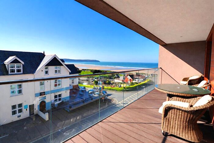 3 Bedroom Apartment For Sale In Beach Road, Woolacombe, Devon, EX34