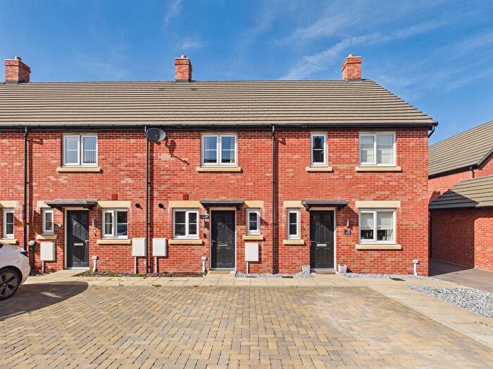 2 Bedroom Terraced House For Sale In Redshank Way, Hardwicke, Gloucester, GL2
