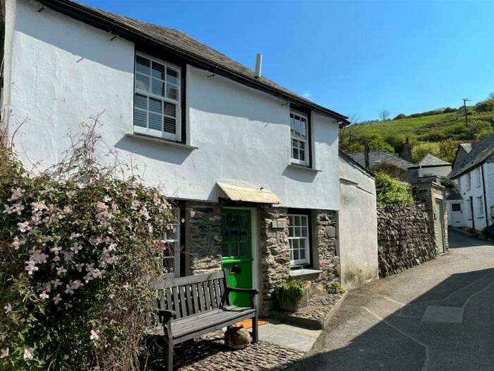 Houses for sale in Port Isaac, Cornwall