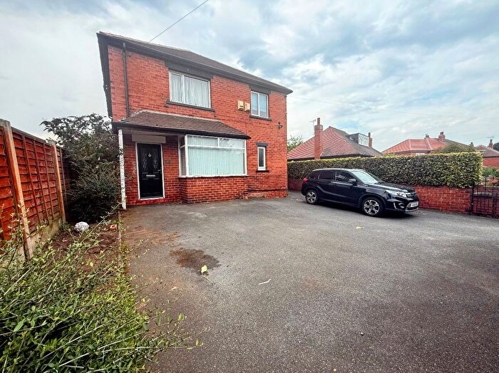 3 Bedroom Detached House To Rent In Green Lane, Lofthouse, Wakefield, WF3