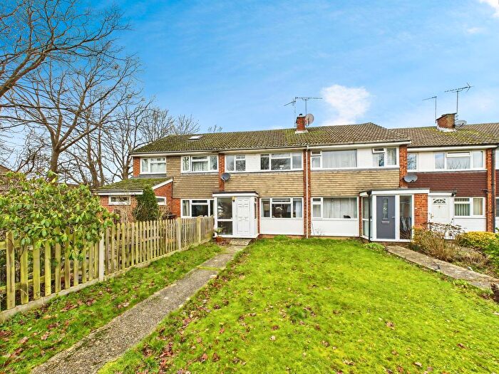 3 Bedroom Terraced House For Sale In Heath Way, Horsham, RH12