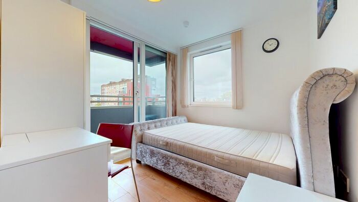 2 Bedroom Flat To Rent In Nile Street, London, N1