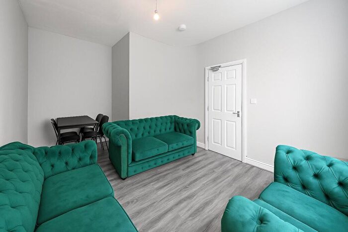 7 Bedroom Terraced House To Rent In Clayton Park Square, Jesmond, NE2