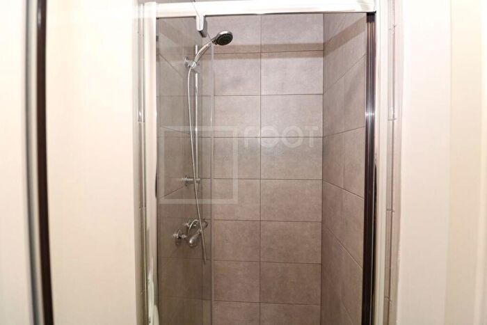Flat To Rent In Colonnade House Includes Electric + Water Bills, BD1