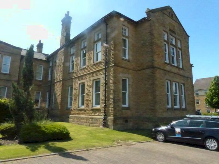 2 Bedroom Apartment To Rent In Buckden Court, Menston, Ilkley, LS29