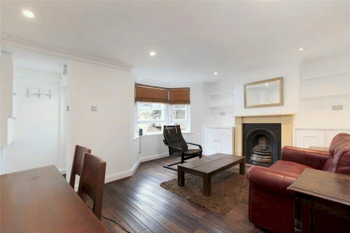 1 Bedroom Flat To Rent In Ferndale Road, Clapham, London, SW4