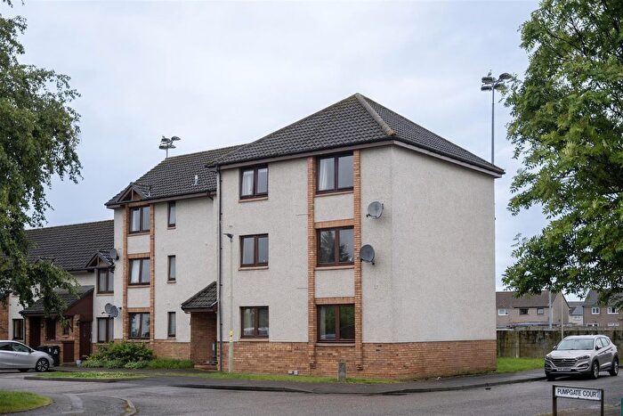 2 Bedroom Flat For Sale In Pumpgate Court, Inverness, IV3