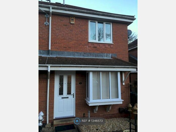 2 Bedroom End Of Terrace House To Rent In Middlewood Park, Newcastle Upon Tyne, NE4