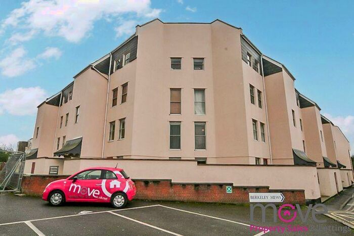 1 Bedroom Apartment To Rent In High Street, Cheltenham, GL52