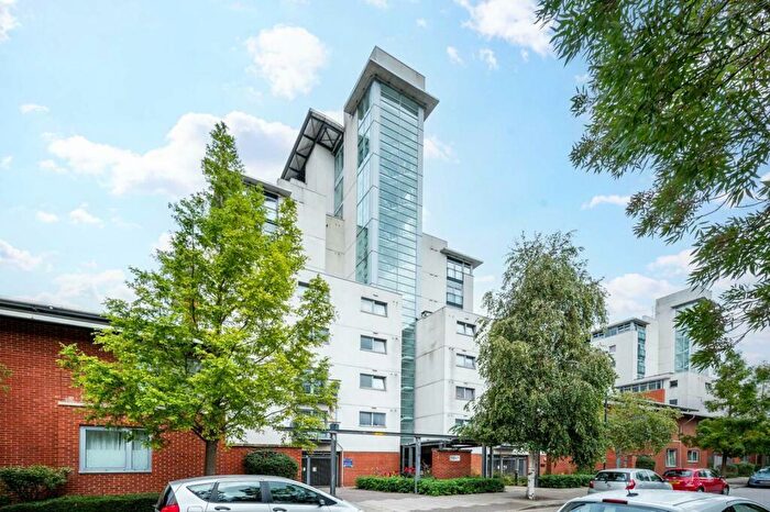 1 Bedroom Flat To Rent In Cumberland House, Erebus Drive, Thamesmead, Woolwich, London, SE28