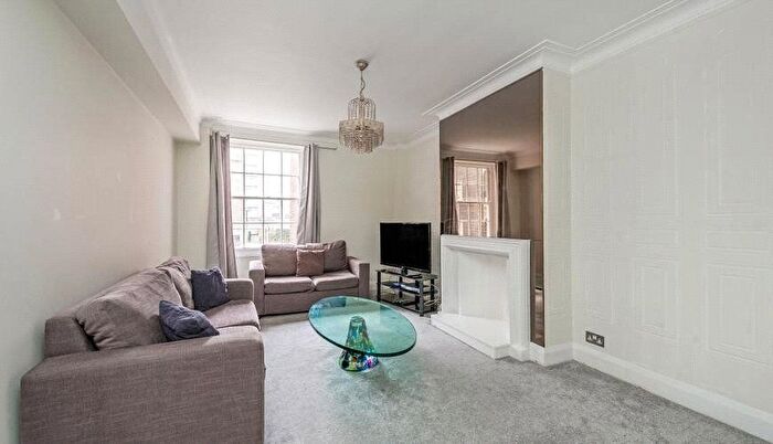 3 Bedroom Flat To Rent In Portman Square, London, W1H