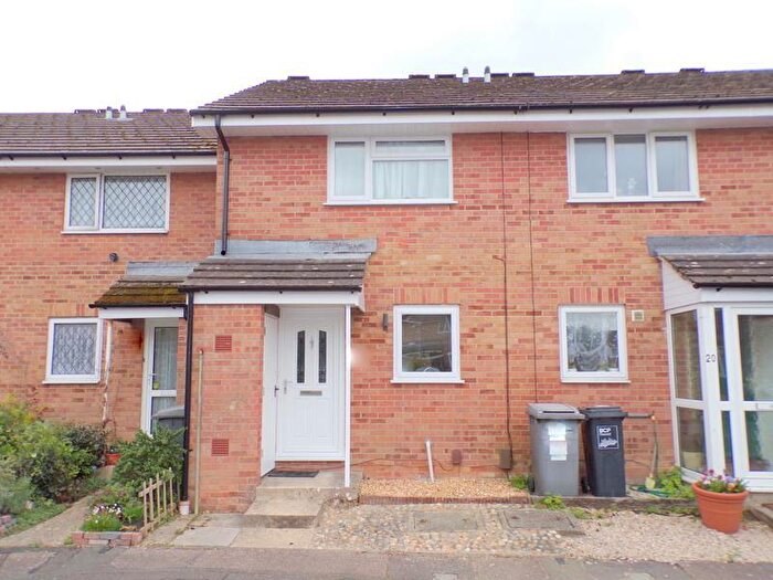 2 Bedroom Terraced House For Sale In Broadlands Close, Bournemouth, BH8