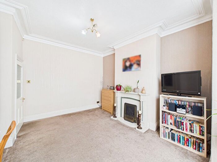 3 Bedroom End Of Terrace House For Sale In Glade Street, Heaton, Bolton, BL1