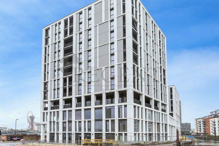 2 Bedroom Apartment To Rent In Corn House, Marshgate Lane, E15