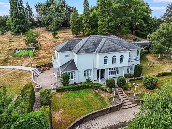 4 Bedroom Detached House For Sale In Childerditch Street, Little Warley, Brentwood, CM13