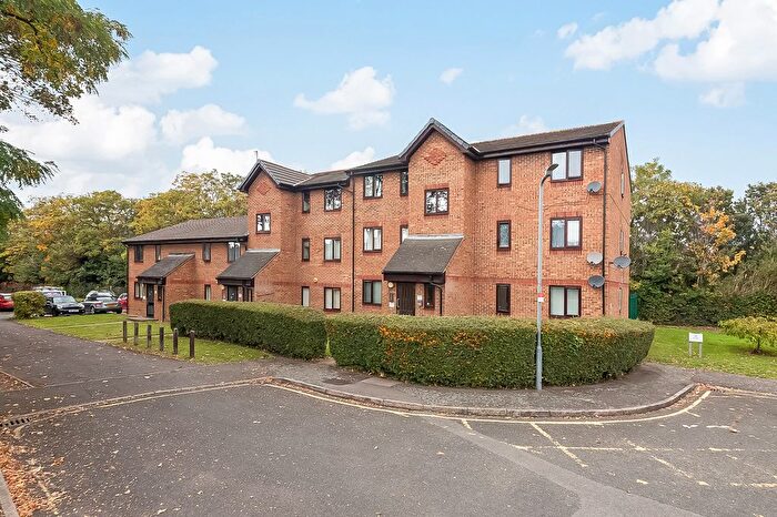 2 Bedroom Flat To Rent In Bernard Ashley Drive, Charlton, SE7