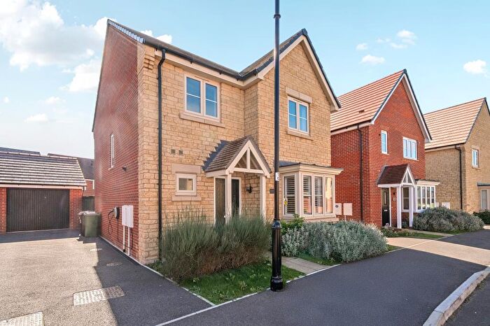 4 Bedroom Detached House For Sale In Kingston Bagpuize, Oxfordshire, OX13
