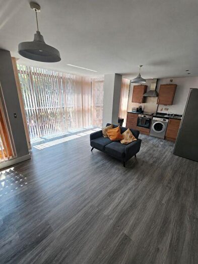 2 Bedroom Apartment To Rent In Temple Street, Birmingham, West Midlands, B2
