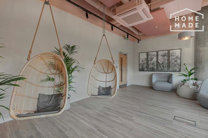 Studio To Rent In College Road, Croydon, CR0