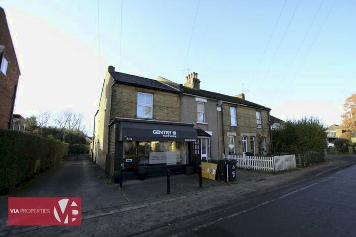 1 Bedroom Maisonette To Rent In Newgatestreet Road, Goffs Oak, EN7