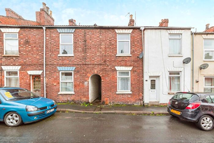 2 Bedroom House To Rent In Grantley Street, Grantham, NG31