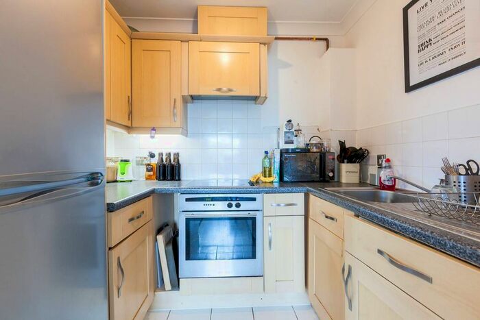 1 Bedroom Flat To Rent In Belvedere Place, Brixton, London, SW2