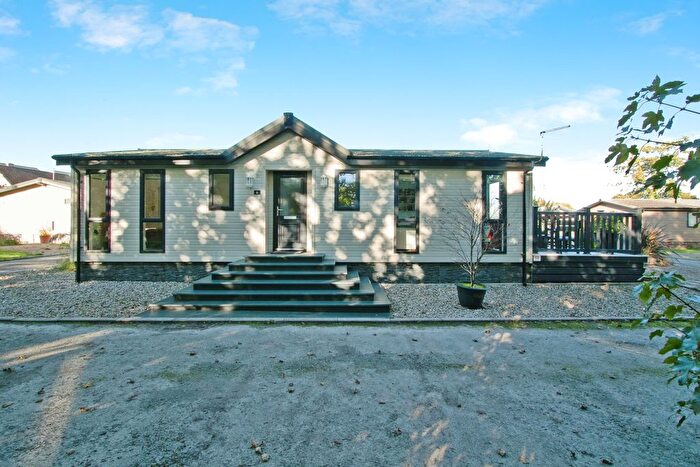 2 Bedroom Property For Sale In Chy Noweth Park, Barn Lane, St. Columb Major, Cornwall, TR9