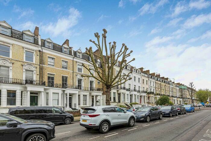 3 Bedroom Flat To Rent In Sutherland Avenue, London, W9