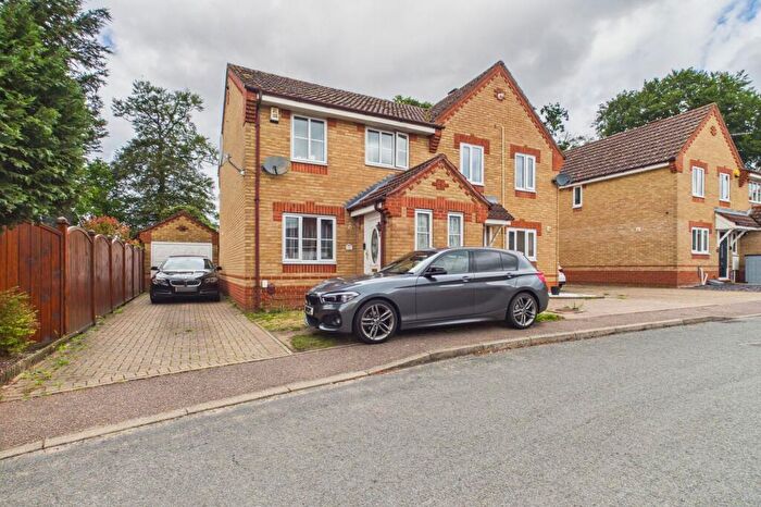 3 Bedroom Semi-Detached House To Rent In Heartsease Road, Thetford, IP24