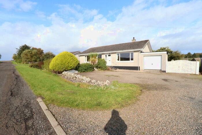 3 Bedroom Detached Bungalow For Sale In Ganesh, KW1