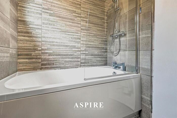 3 Bedroom Terraced House For Sale In Grove Road, Stanford-Le-Hope, SS17
