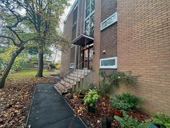 2 Bedroom Flat To Rent In Aigburth Road, Aigburth, Liverpool, L17