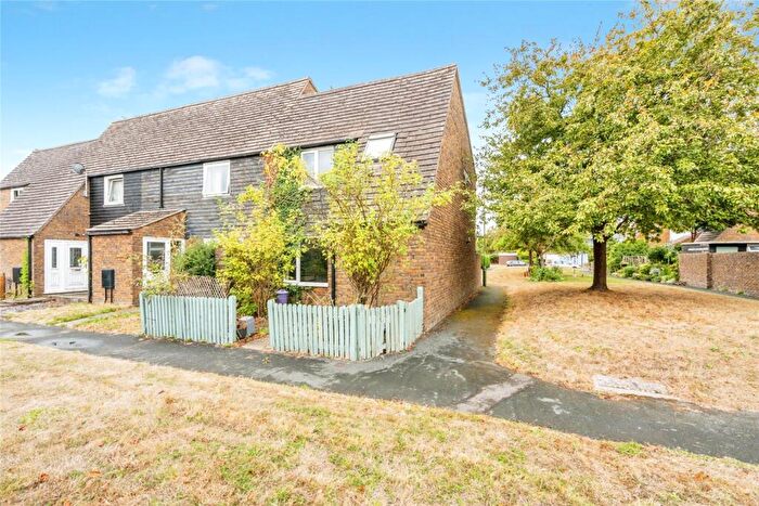 3 Bedroom End Of Terrace House For Sale In Winterbourne Road, Chichester, West Sussex, PO19