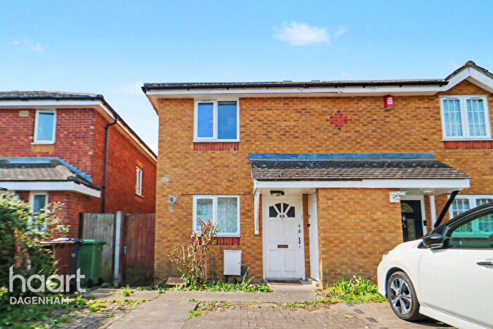 2 Bedroom Semi-Detached House For Sale In Martin Road, Dagenham, RM8
